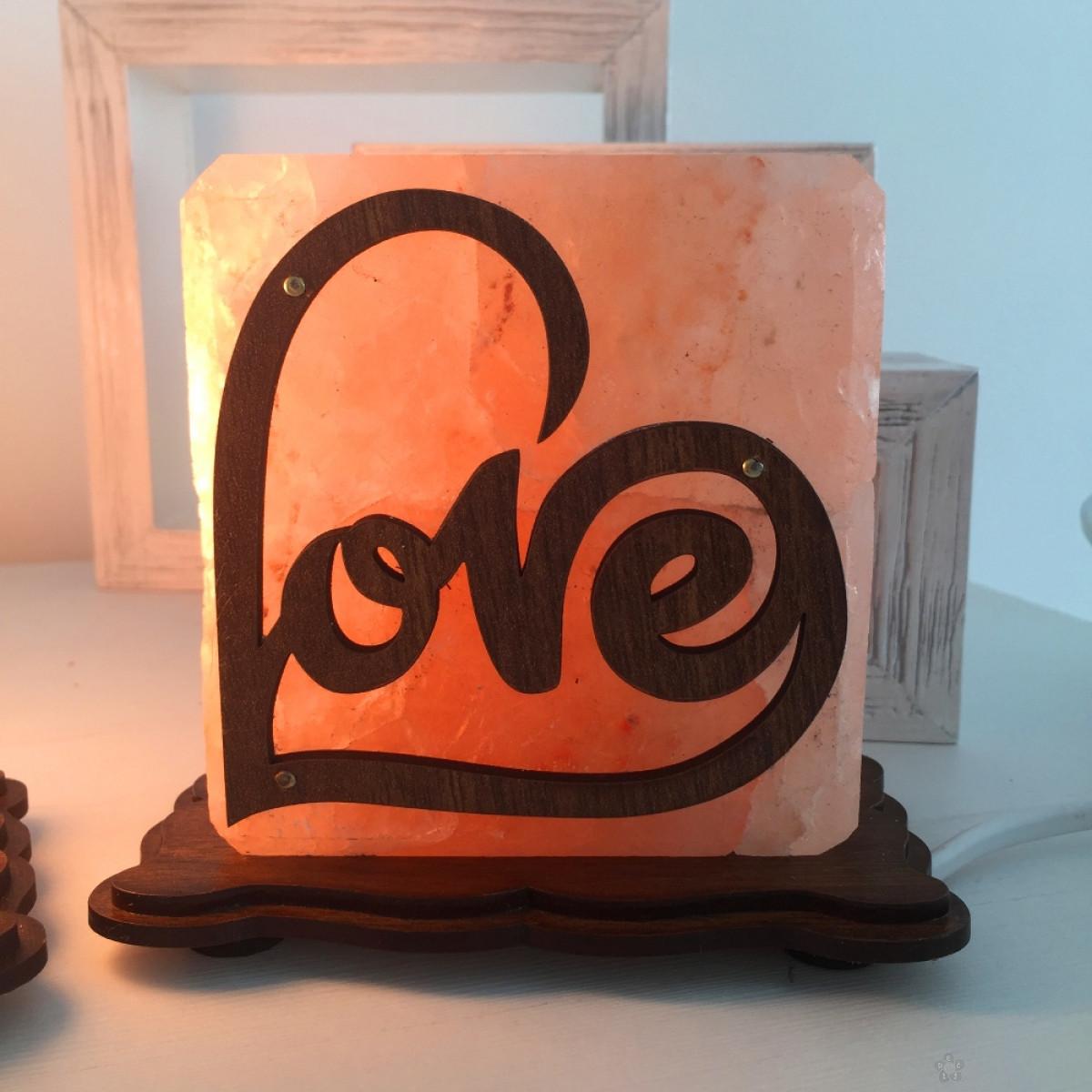 Slana lampa Love od himalajske soli | Dečji sajt